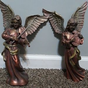 Silvestri Pair of Angel's playing Harp and Violin